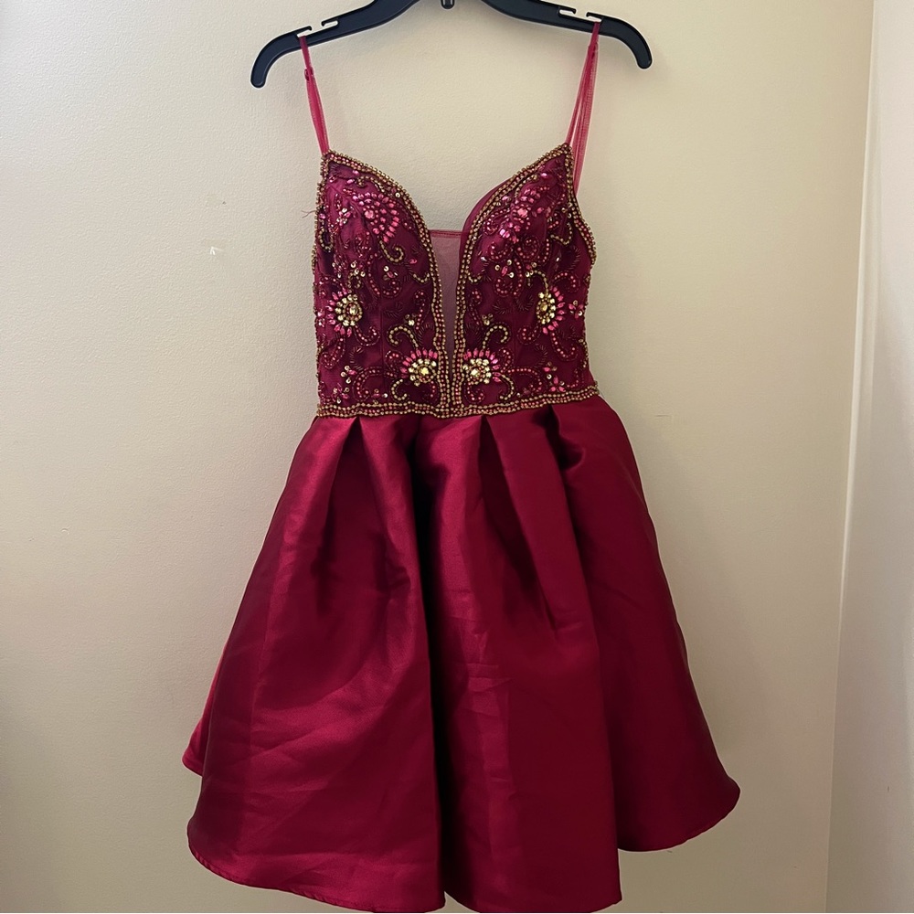 bee darlin homecoming dress